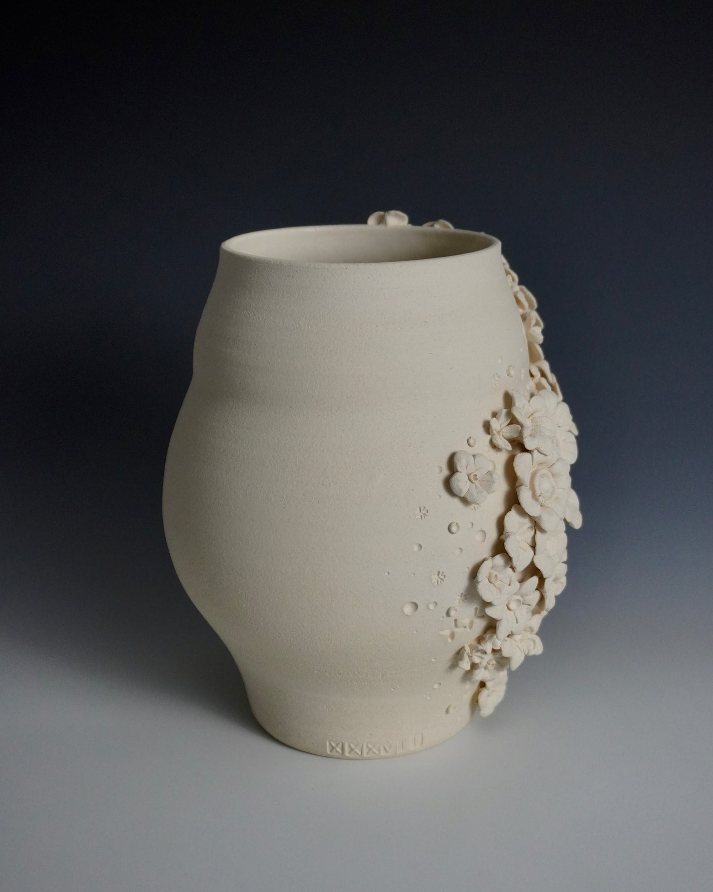 blossom vase XXXVII