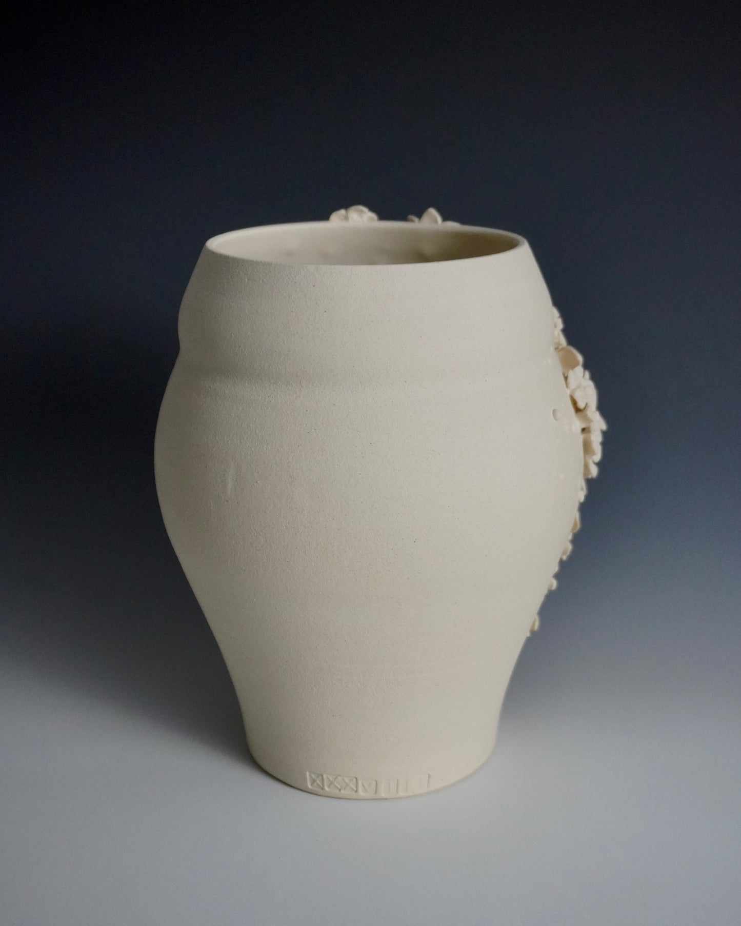 blossom vase XXXVIII