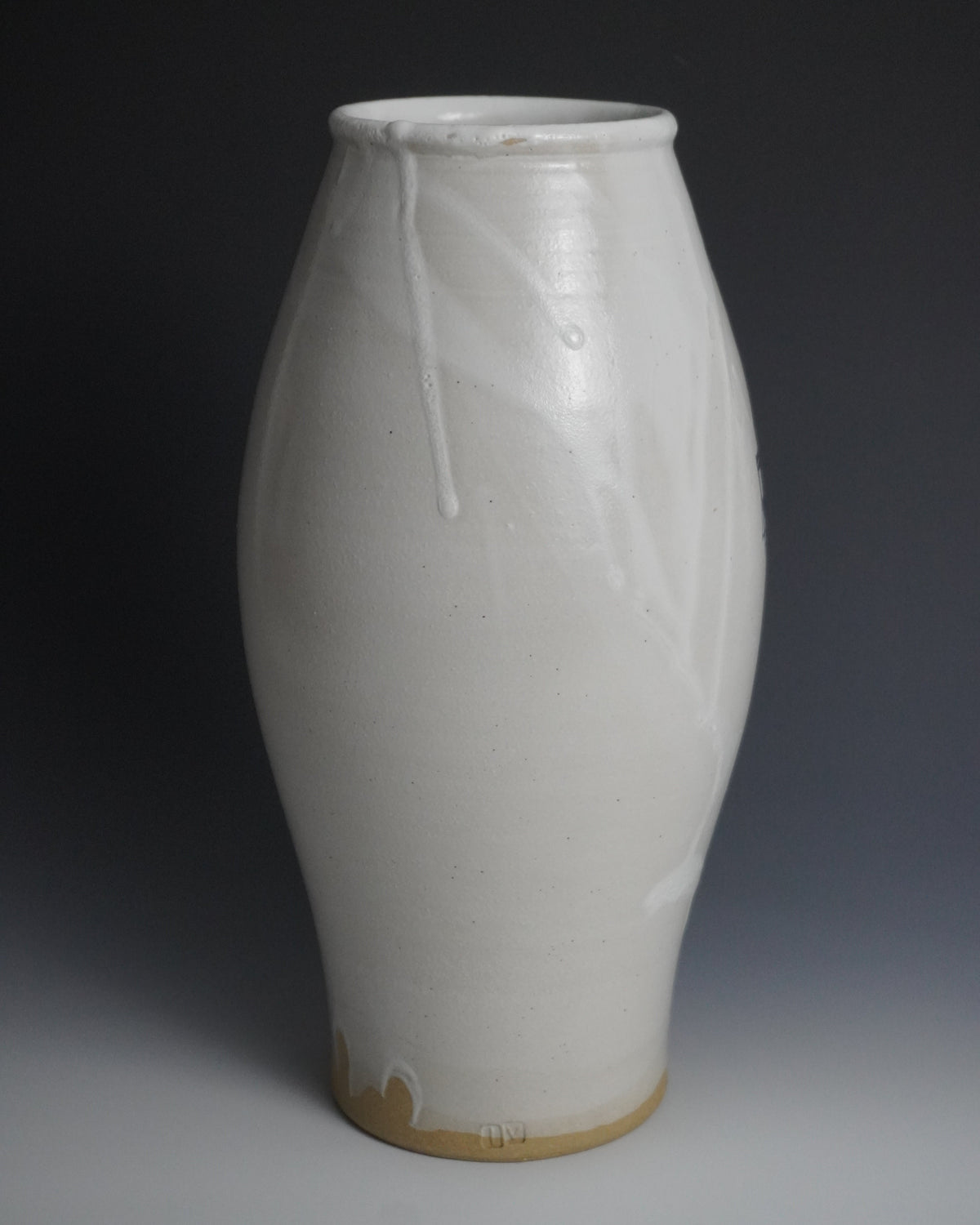 chair vase - IV