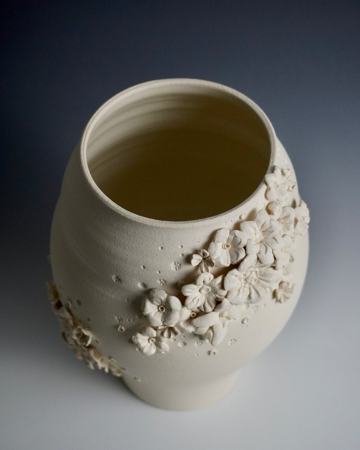 blossom vase XXXVI