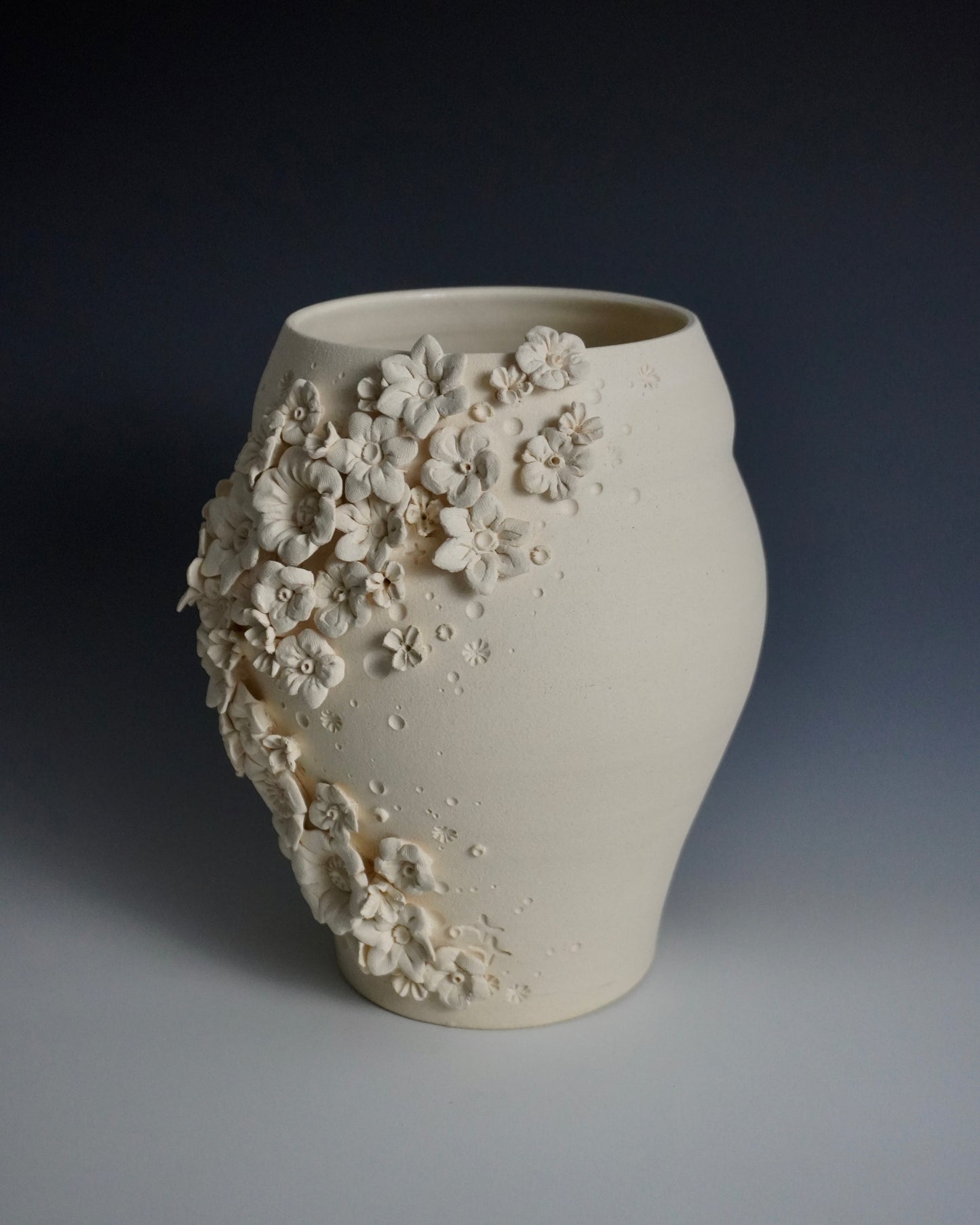 blossom vase XXXVIII