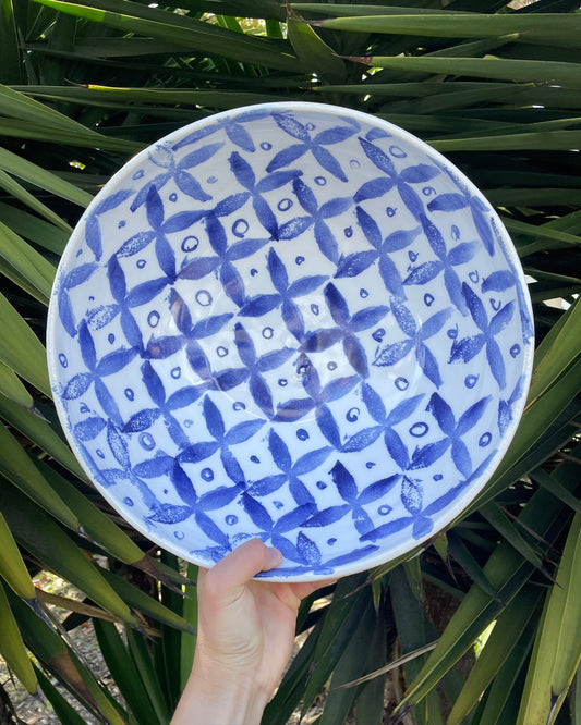 large serving bowl 2