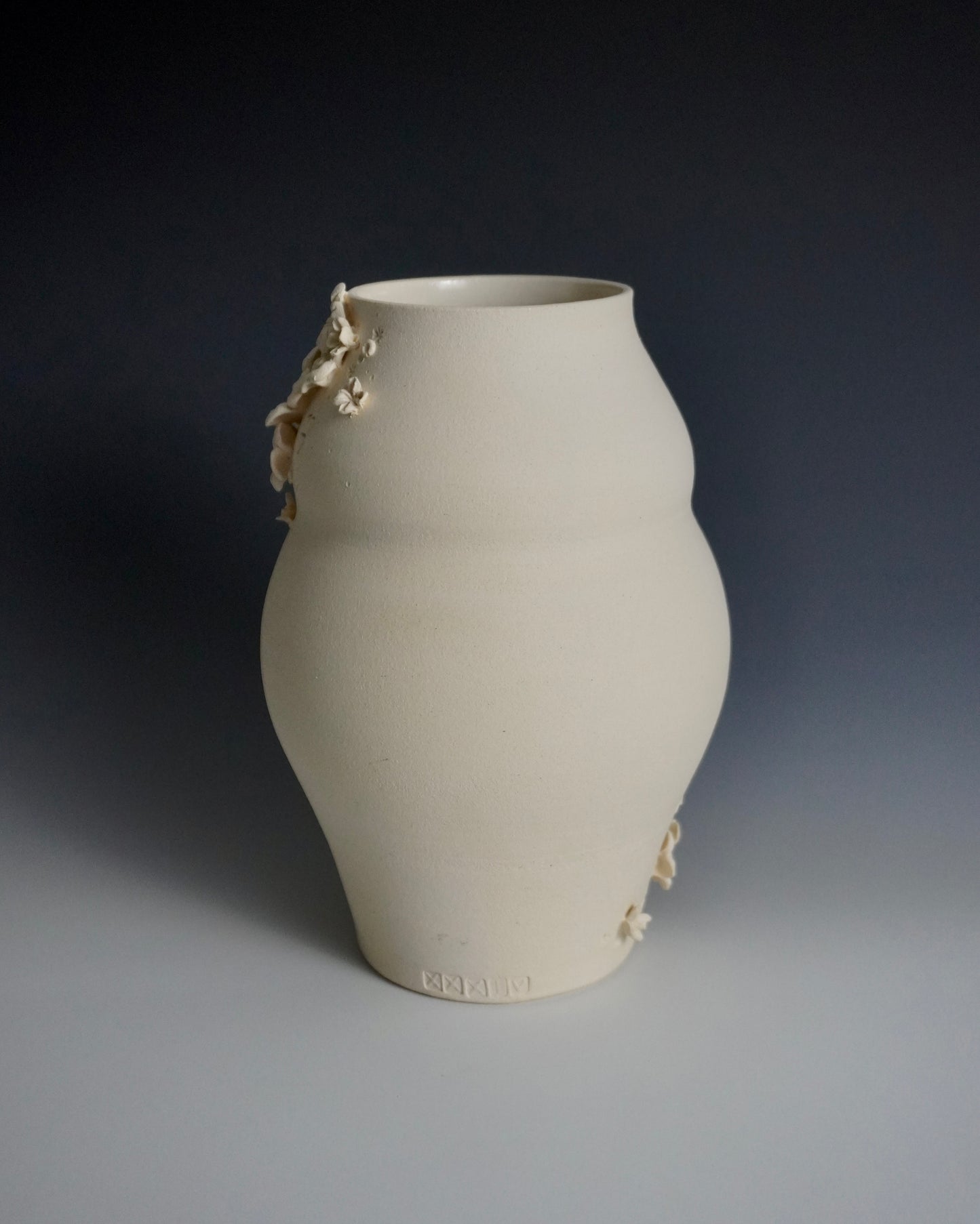 blossom vase XXXIV