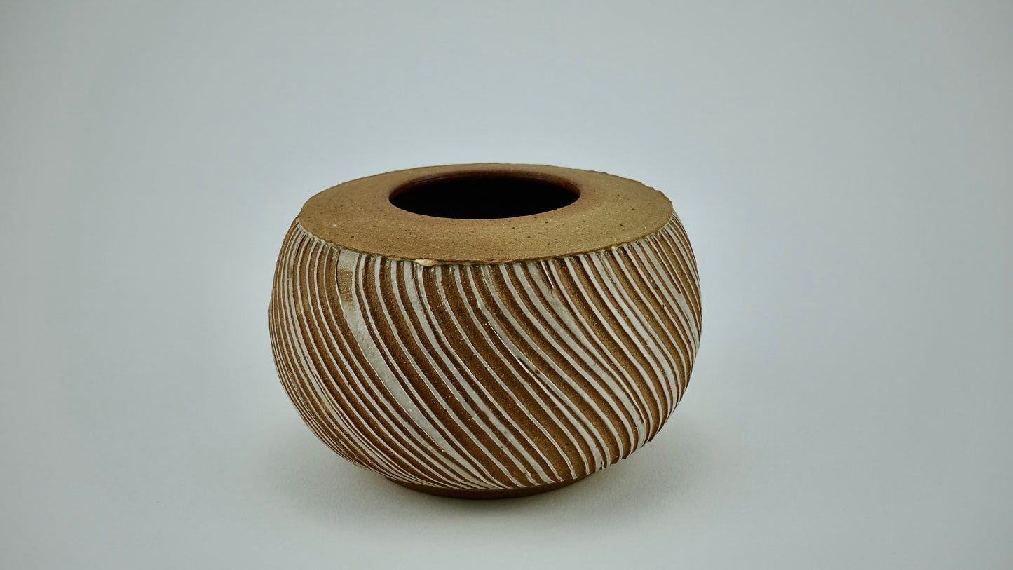 striped vase series