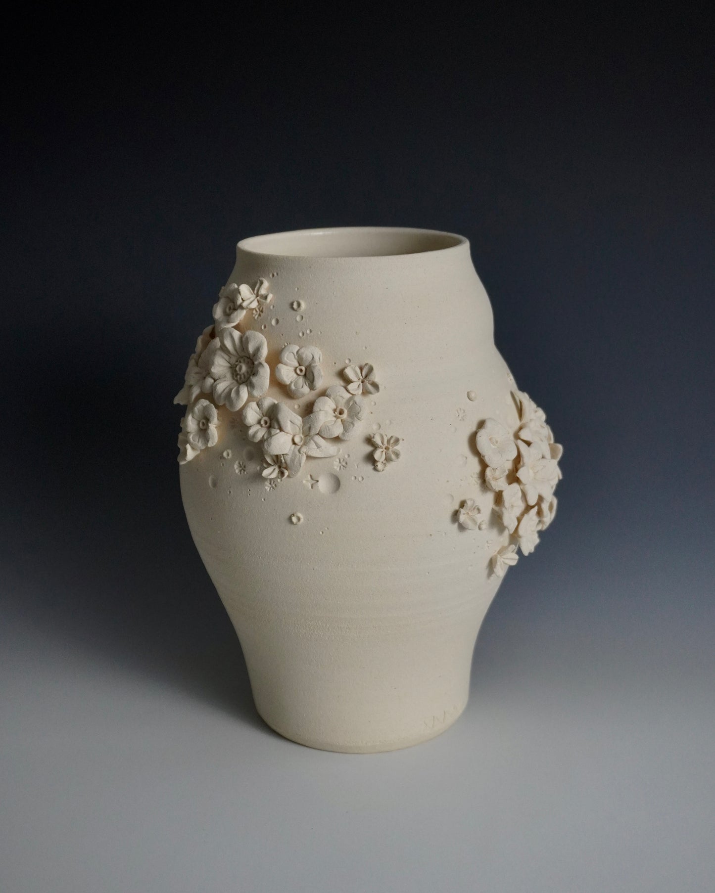 blossom vase XXXV