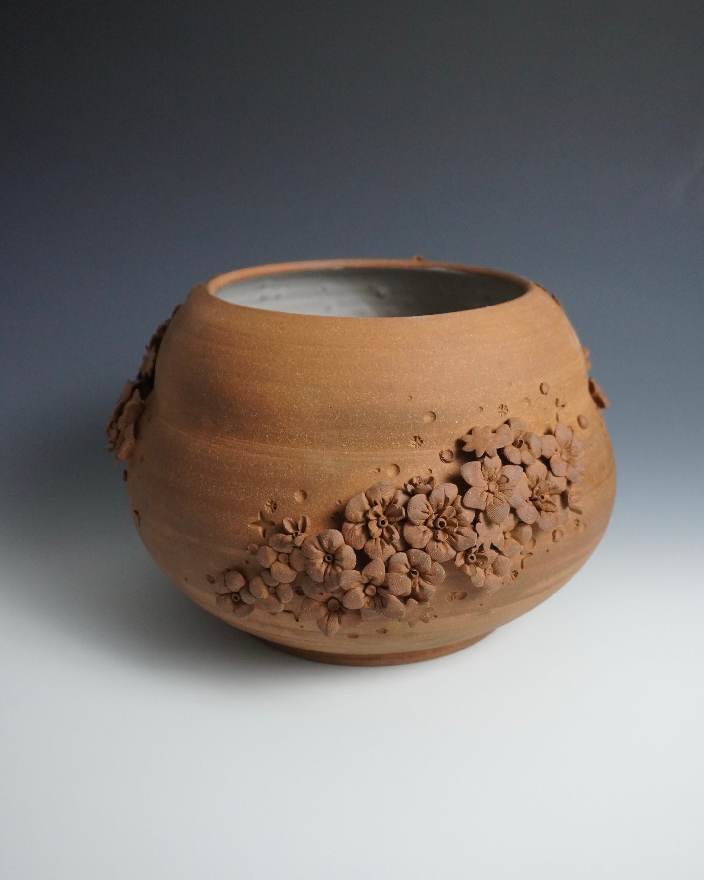 blossom vase XVIII