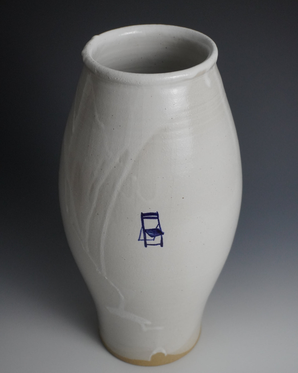 chair vase - IV
