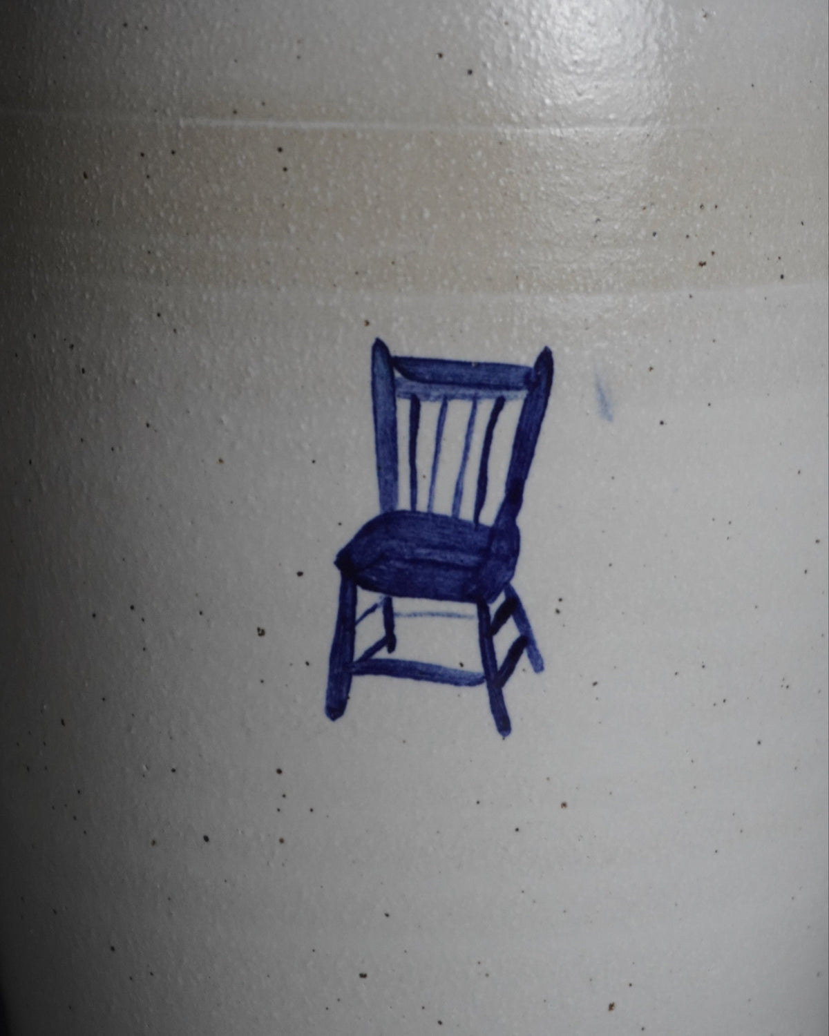 chair vase - XI